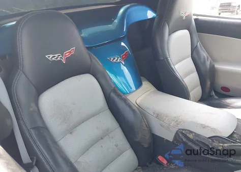 2008 Chevrolet Corvette z USA, uszkodzony, nr VIN 1G1YY36W885119236